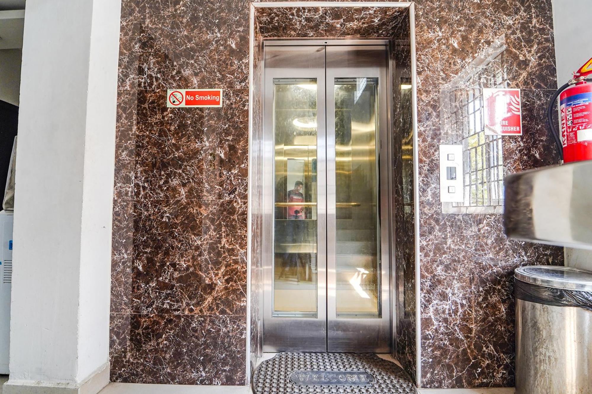 Fabexpress Silver Palace Čennai Exteriér fotografie